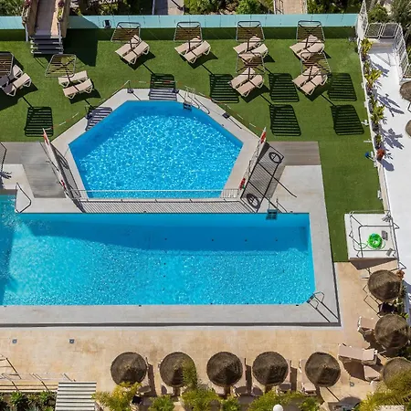 La Nogalera, Piscina, Playa Y Ocio * Torremolinos