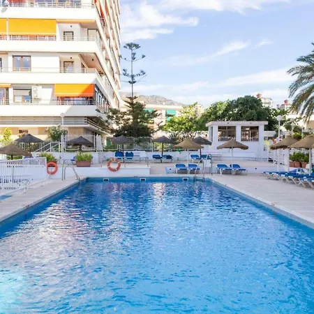 La Nogalera, Piscina, Playa Y Ocio